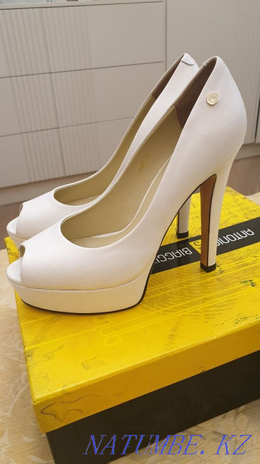 White shoes 35 р. Astana - photo 1