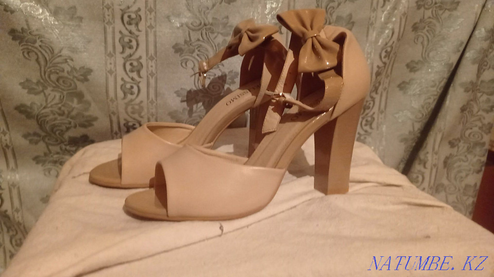 Sale of women's things new. size 44-52 ,jackets,skirts,dress,trousers Astana - photo 7