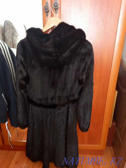 Қара күзен пальто 55000тг.  Қарағанды - изображение 6