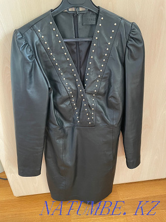 Black leather dress Uterque Spanish size M Shymkent - photo 3