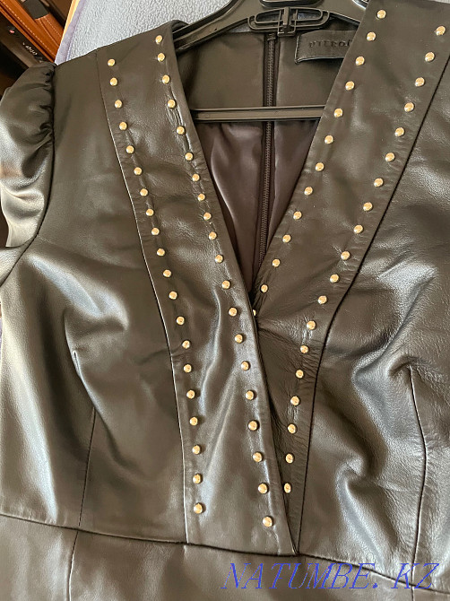 Black leather dress Uterque Spanish size M Shymkent - photo 1