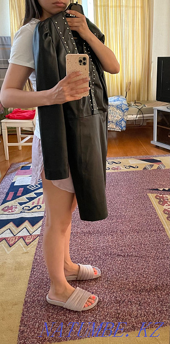 Black leather dress Uterque Spanish size M Shymkent - photo 5