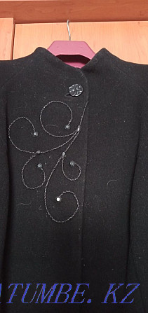 Деми-маусымда пальто сатыңыз  Ақтау  - изображение 1
