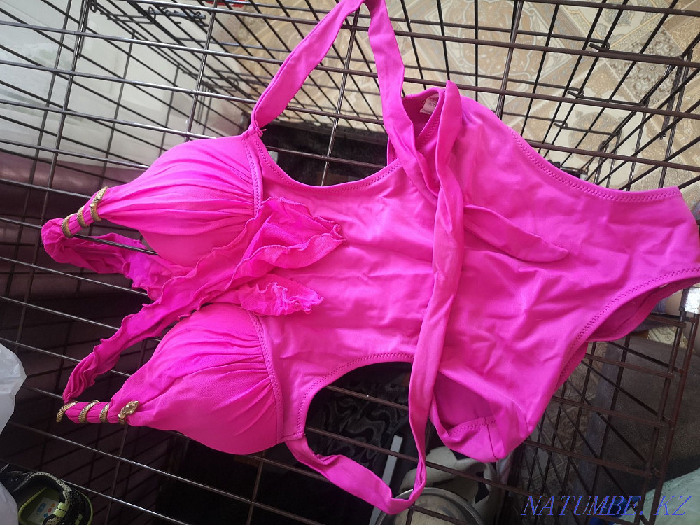 One-piece and separate swimwear Petropavlovsk - photo 4