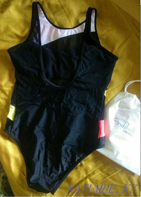 Новый купальник отличного качества Нуркен - изображение 2