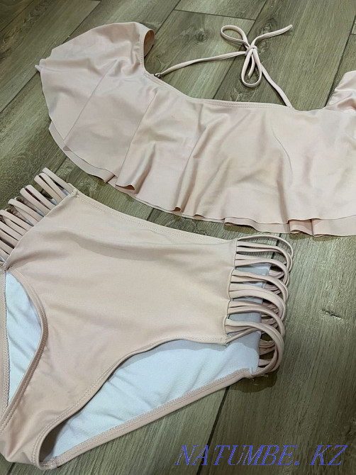 Суға шомылу киімі сатылады  отбасы  - изображение 3