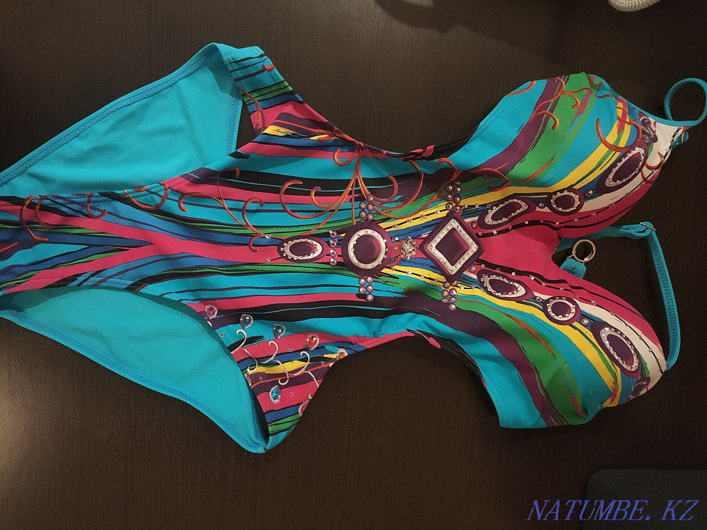Купальники женские для плавания р-р 44-46 Алматы - изображение 1