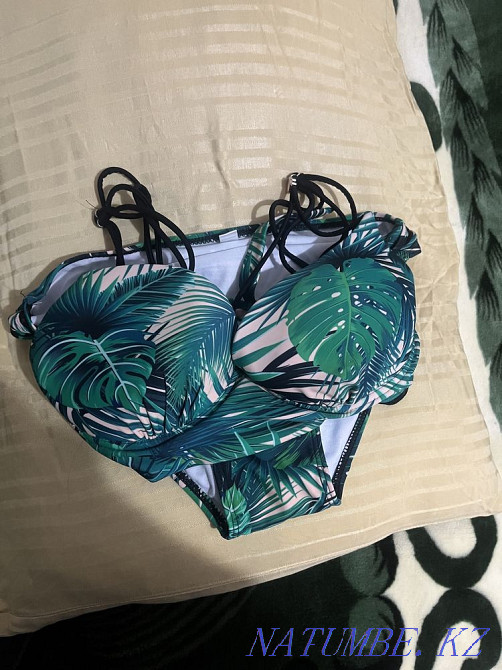 Купальник в хорошем сост,одевали только 2-раза,потом похудела и размер Шымкент - изображение 4