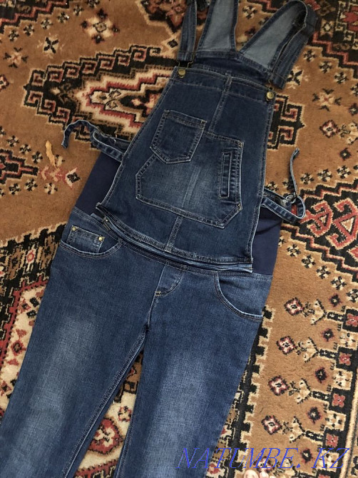 Jeans for pregnant women  - photo 1
