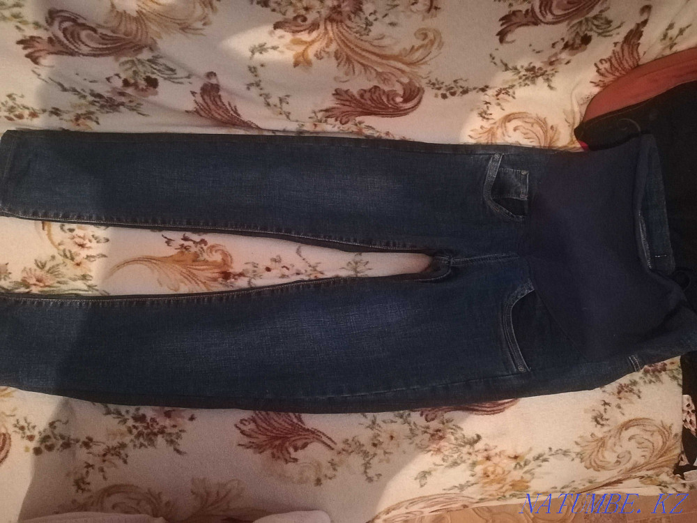 maternity jeans for sale  - photo 1
