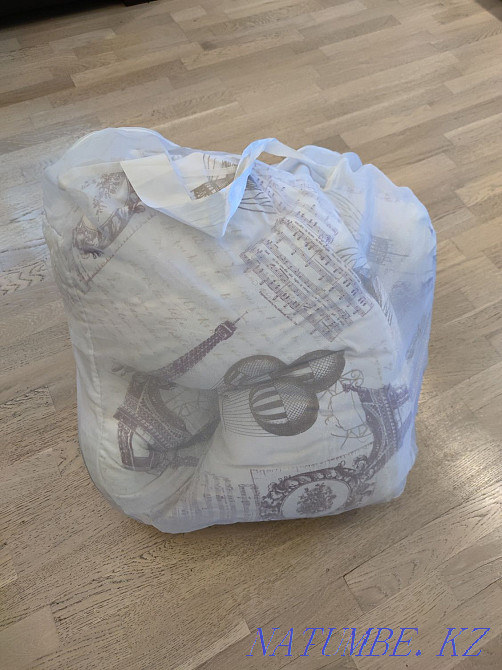 Pillow for pregnant women and for feeding the baby  - photo 4