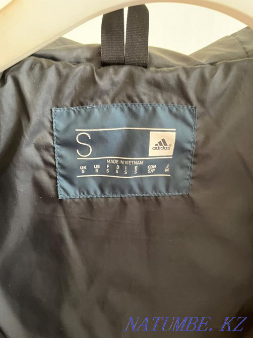 Продам куртку бренда “Adidas” (оригинал) Астана - изображение 4