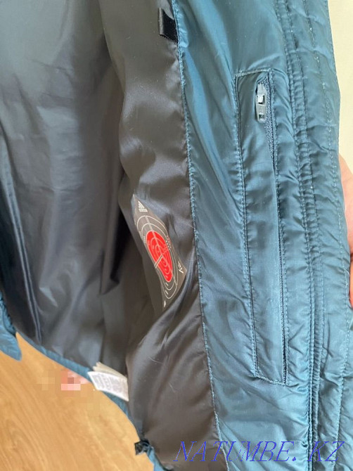 Продам куртку бренда “Adidas” (оригинал) Астана - изображение 6