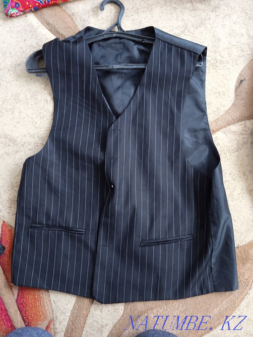 Three piece suit in stripes China factory Балыкши - photo 2