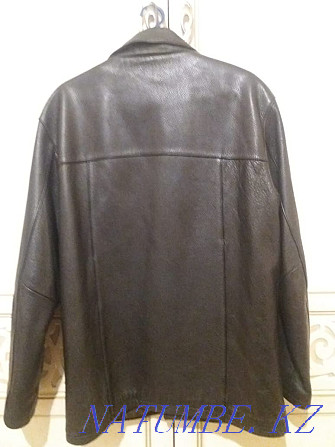 Men's leather jacket Petropavlovsk - photo 2