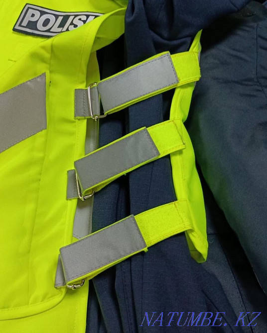 Vest exile MIA Astana - photo 3