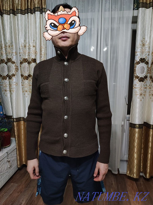 Sell men's cardigan Petropavlovsk - photo 1