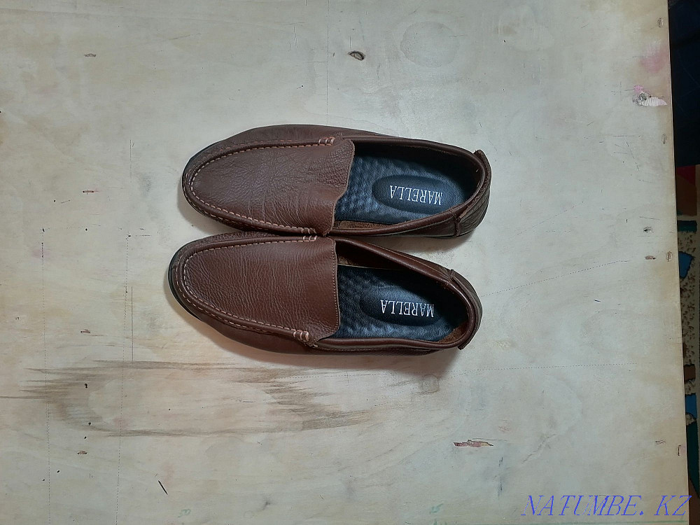 Тройка костюм 30 000тг/ макасины 12 000тг Махамбет - изображение 5