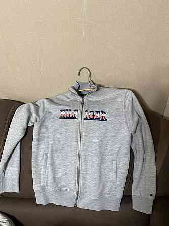 Классическая кофта hilfiger серая Semey