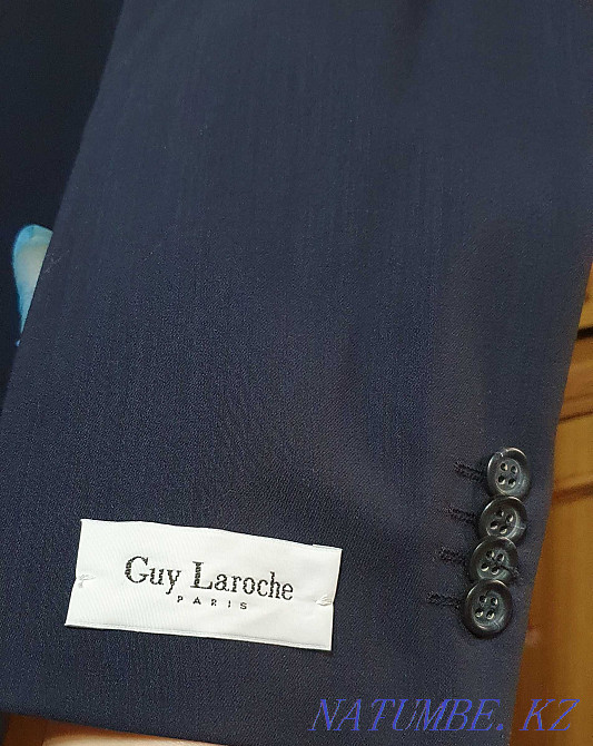 Костюмы мужские Boss, Guy Laroche Алматы - изображение 1