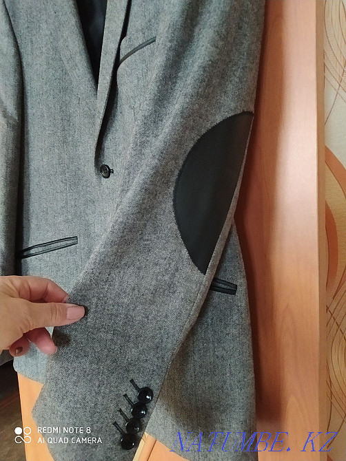 Красивый костюм и пиджак Петропавловск - изображение 8