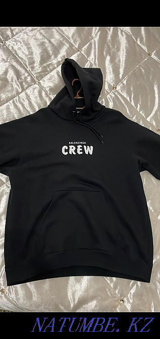 Продам свитшот balenciaga crew ОРИГИНАЛ! Павлодар - изображение 1