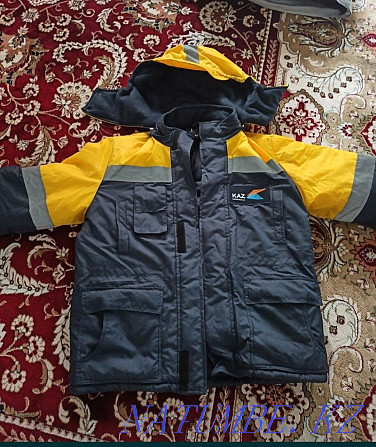 Selling winter work jacket size M. new . price 15000 tenge. Almaty - photo 1