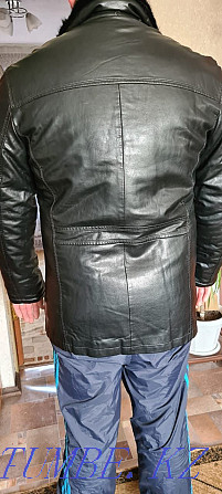Жаңа қой терісінен жасалған пальто сатамын  Көкшетау - изображение 4