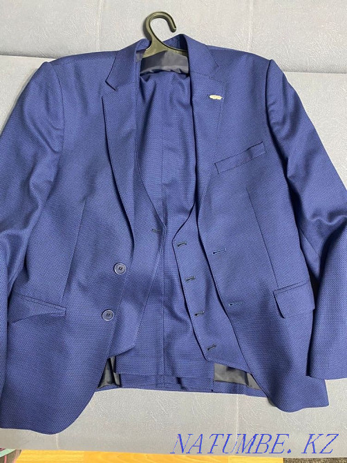 Sell Suit Petropavlovsk - photo 2