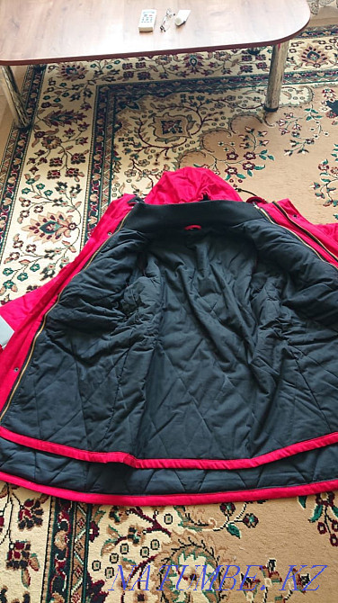 Продам зимнюю новую курстку с подстежкой. 52-54 р Уральск - изображение 4
