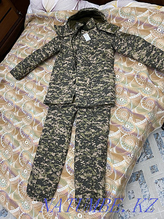 Военная одежда, бушлат, брюки, ботинки Абай - изображение 1