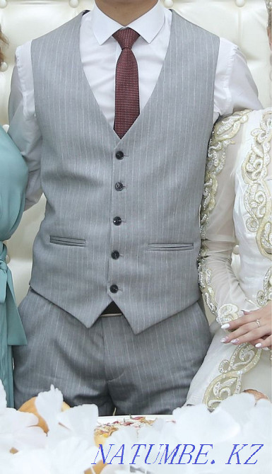 Men's classic three-piece suit (jacket, trousers, vest) Aqsu - photo 3