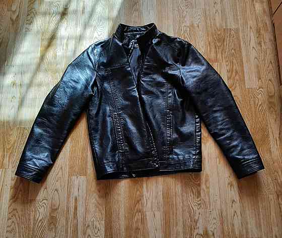 Продам отличный кожаный пиджак (куртка) Aqtau