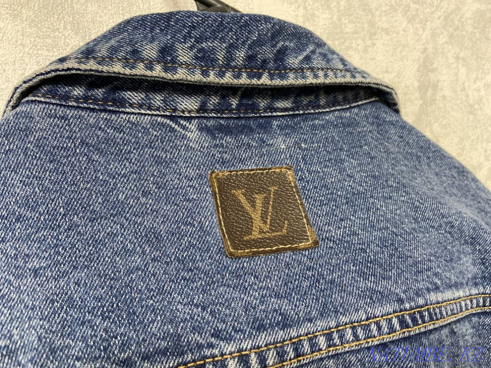 джинсовая куртка Louis Vuitton Custom (size M-L) Kaspi RED Kaspi 0-0-6 Алматы - изображение 7