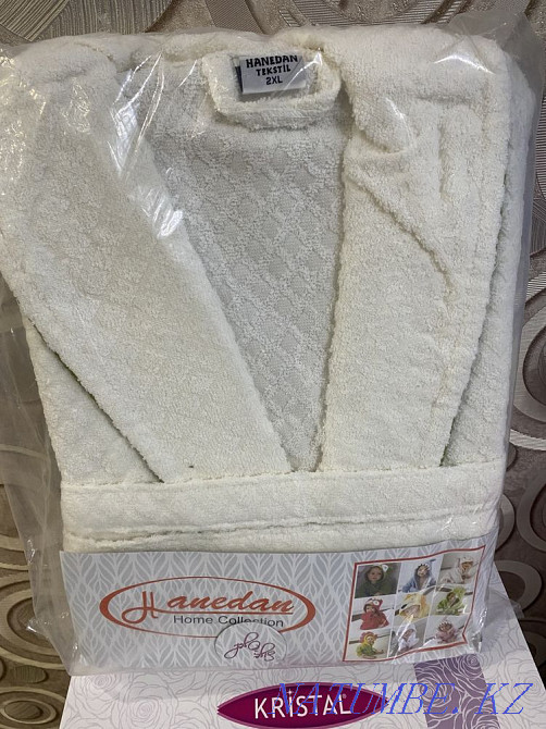 Terry bathrobe Ust-Kamenogorsk - photo 3