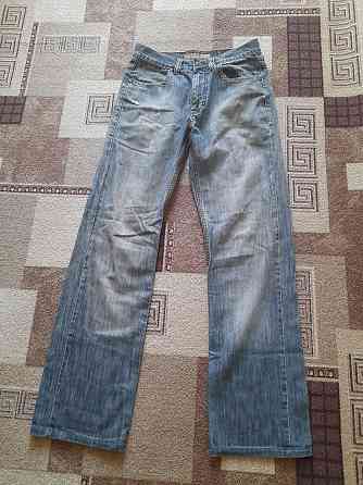 Обменяю мужские брюки джинсовые  Орал