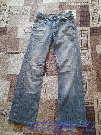 Обменяю мужские брюки джинсовые Уральск - изображение 1