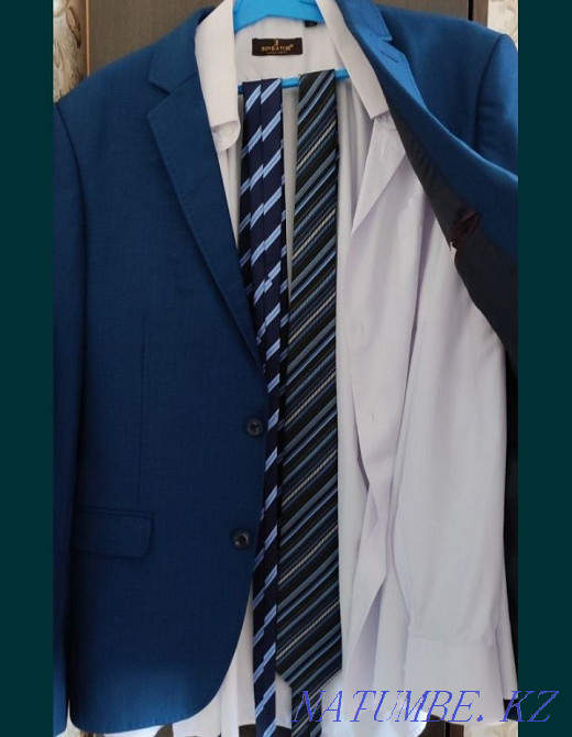 Продам мужской костюм, синего цвета, новый,46 размера,с рубашкой Тельмана - изображение 3