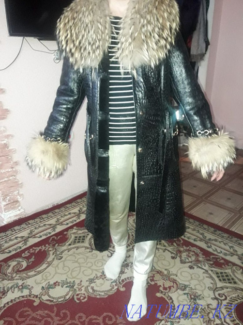 Selling jackets and coats Заводской - photo 1