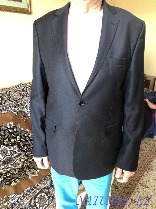 Продается черный двойка костюм Кокшетау - изображение 2