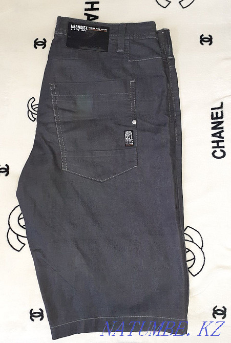 We sell men's shorts.  - photo 4