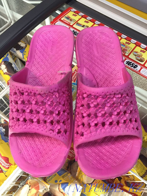 flip flops slippers Astana - photo 2