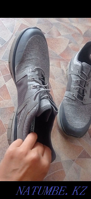 Мужские кроссовки 43рр. Семей - изображение 2