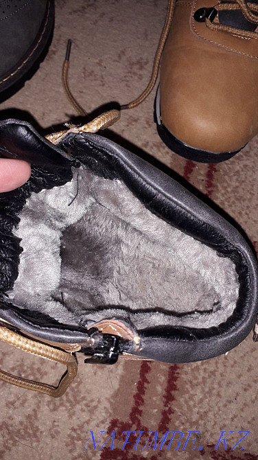 Продаётся!38 размер Тараз - изображение 3