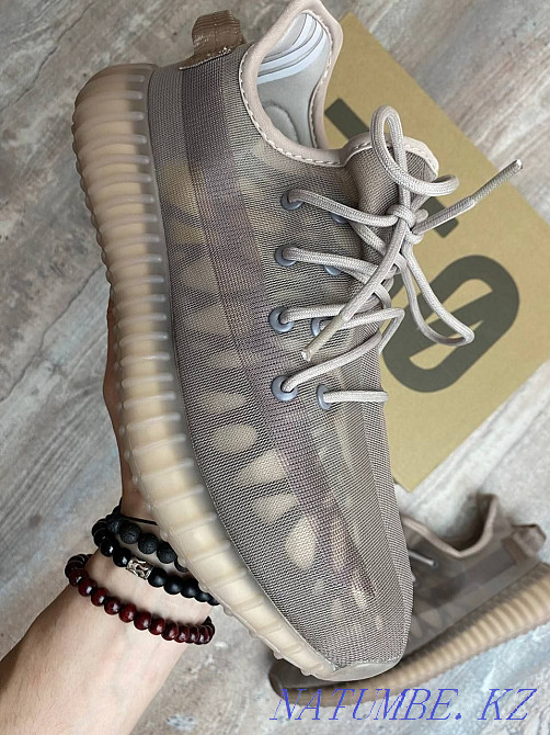 Кроссовки ADIDAS YEEZY BOOST 350 V2 originals KASPI RED | KASPI 0-0-12 Алматы - изображение 5