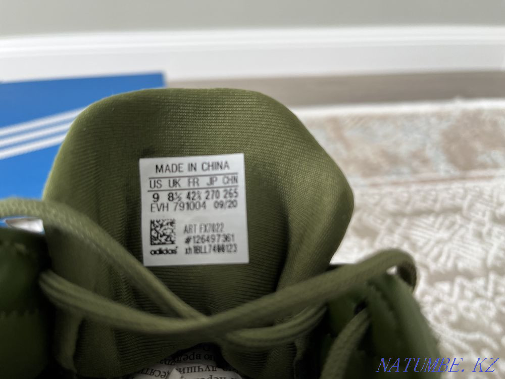 Adidas ZX 700 HD Астана - изображение 5