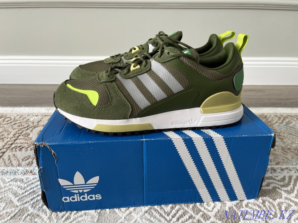 Adidas ZX 700 HD Астана - изображение 7