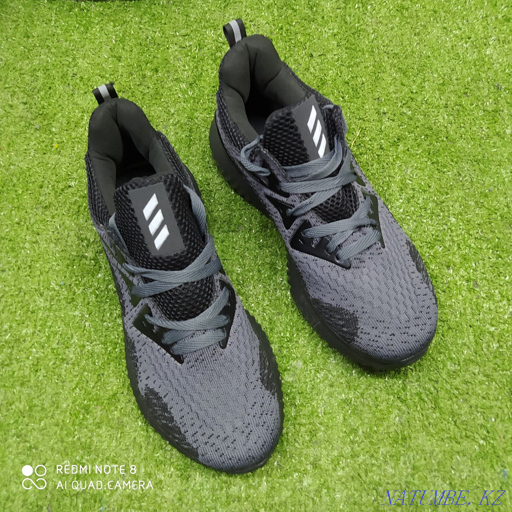 Кроссовки Adidas izi .весна лето Алматы - изображение 7