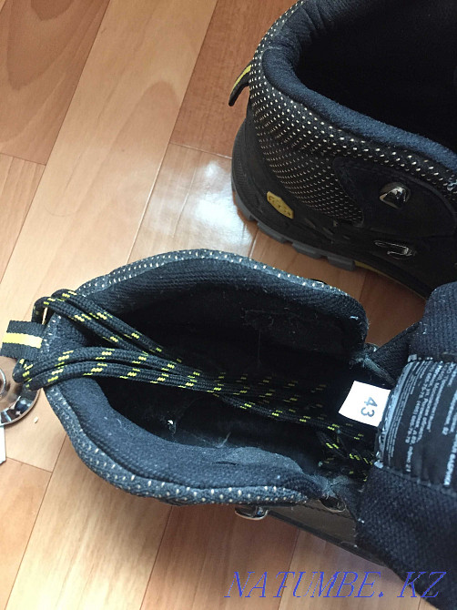 Продам фирменные спец ботинки отличного качества Лисаковск - изображение 3