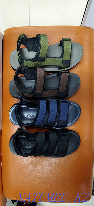 I will sell men's sandals 